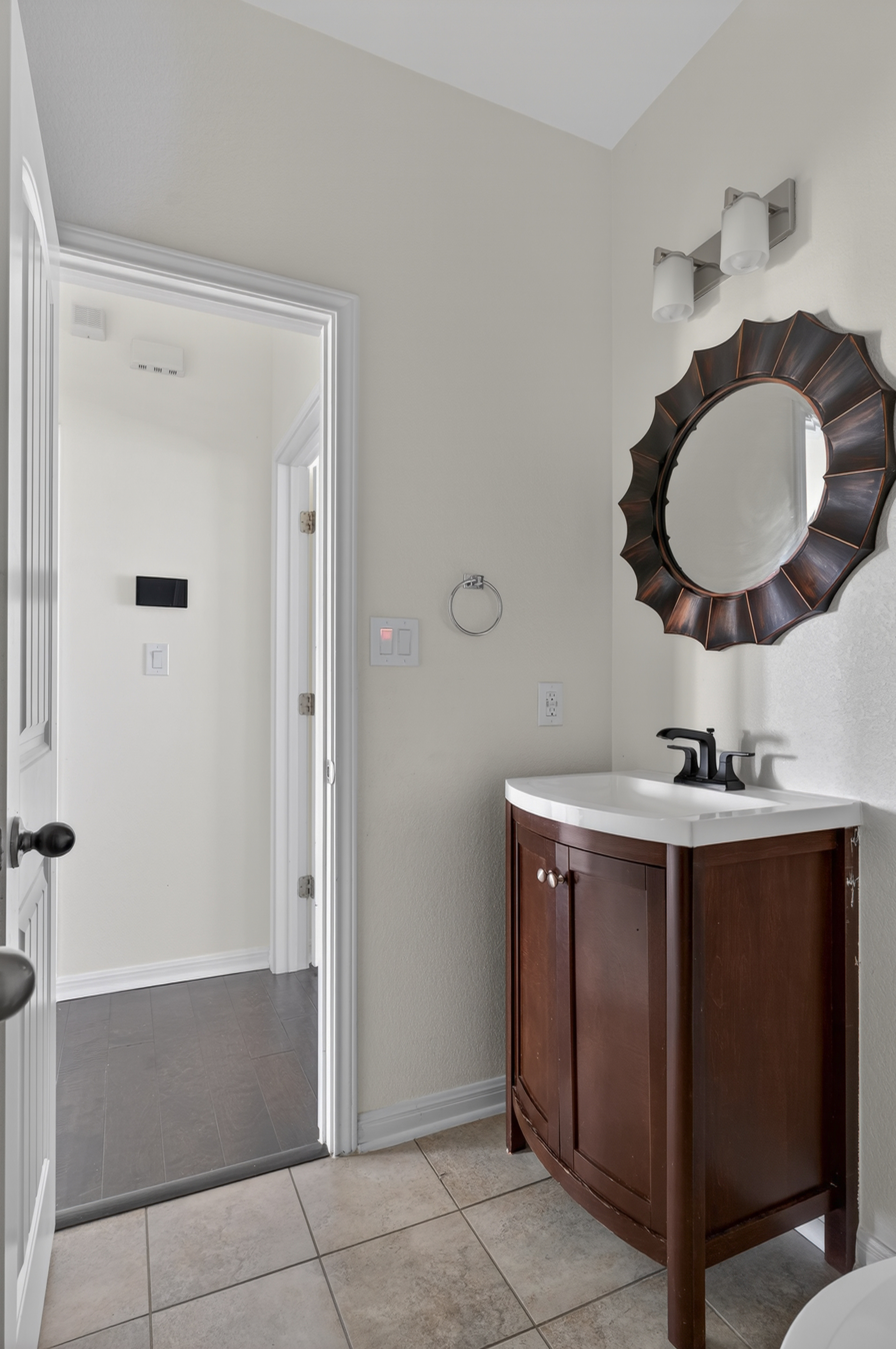  700 Ledge Stone Drive, Austin, TX 78737 - 物件實景