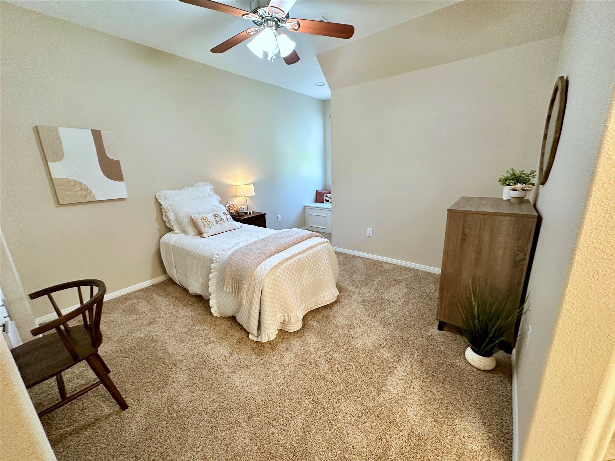 Friendswood, Texas, 77546, United States, 3 Bedrooms Bedrooms, ,5 BathroomsBathrooms,Residential,For Sale,1908024