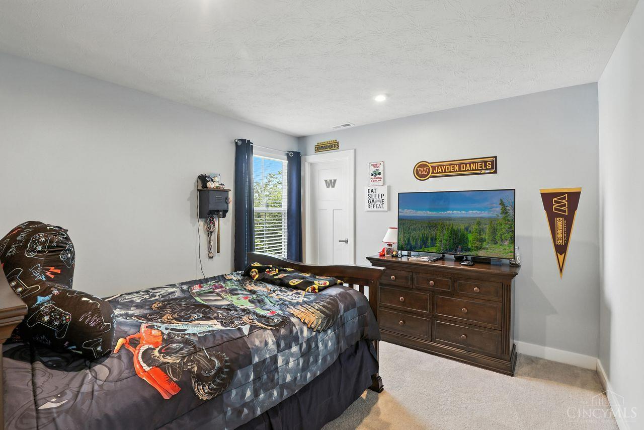 Lebanon, Ohio, 45036, United States, 4 Bedrooms Bedrooms, ,4 BathroomsBathrooms,Residential,For Sale,1955861