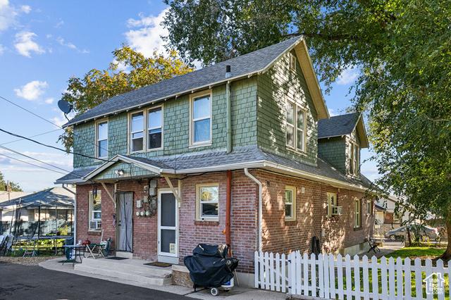 Magna, Utah, 84044, United States, 5 Bedrooms Bedrooms, ,3 BathroomsBathrooms,Residential,For Sale,1983301