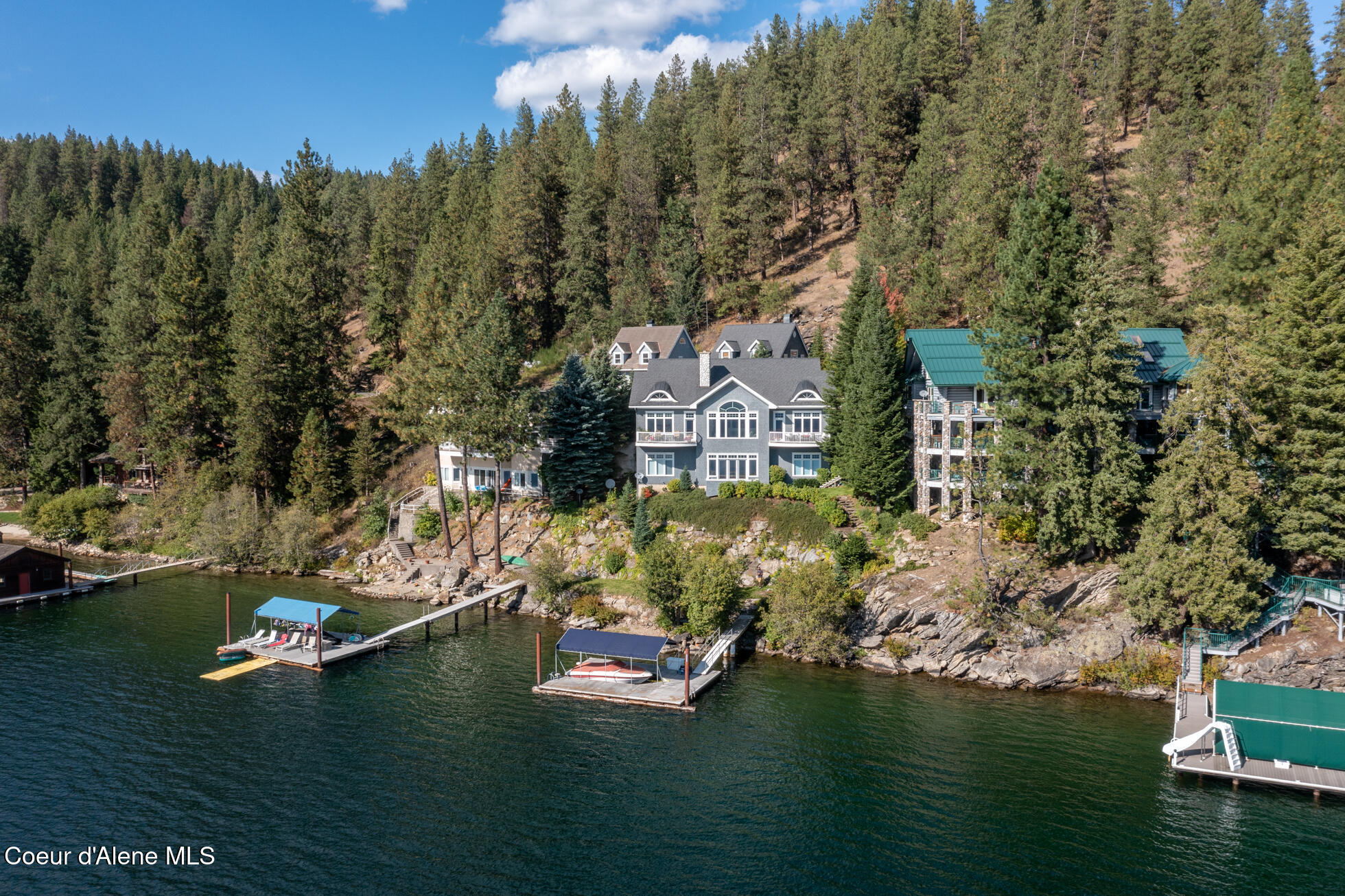 Coeur d'Alene, Idaho, 83814, United States, 4 Bedrooms Bedrooms, ,5 BathroomsBathrooms,Residential,For Sale,1864122