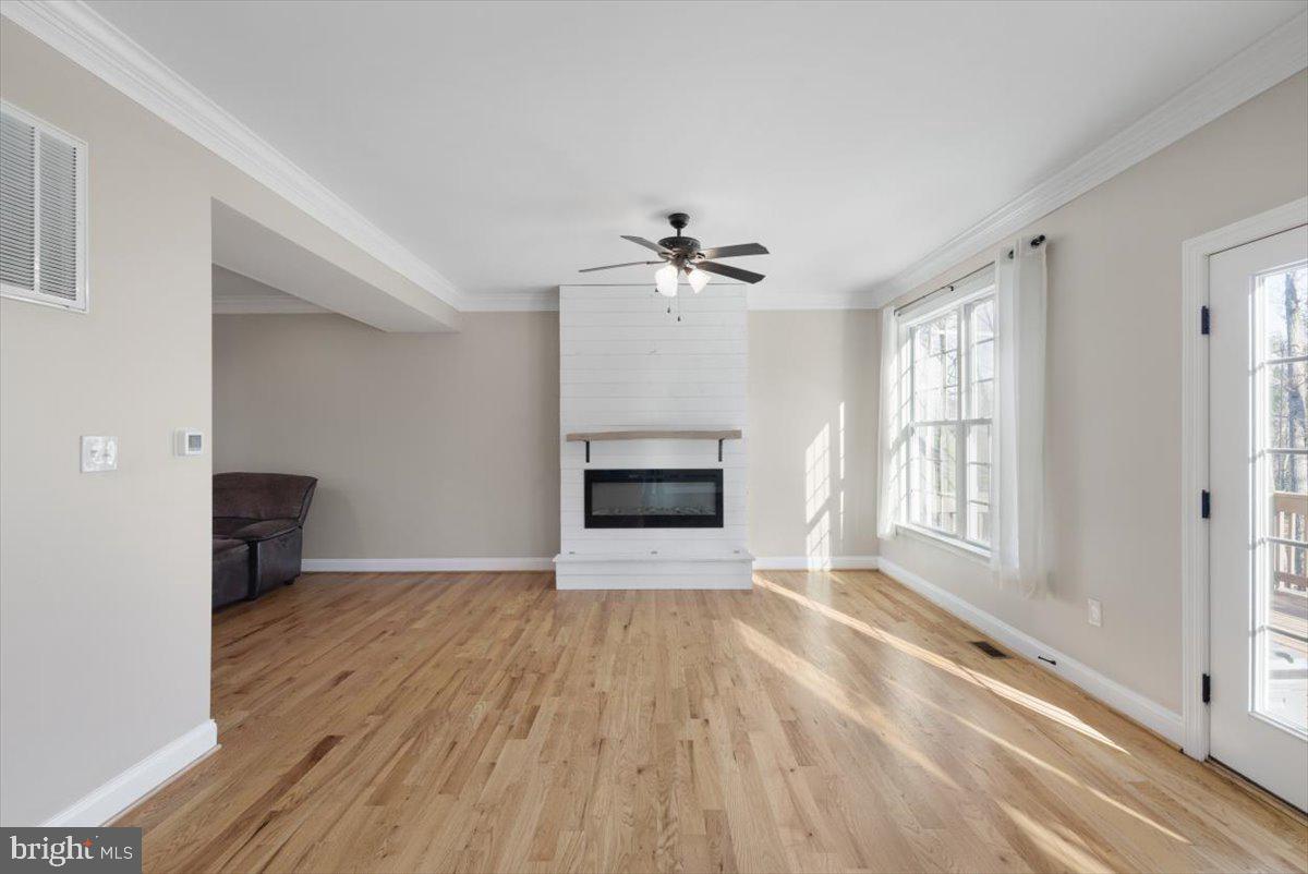 Clear Brook, Virginia, 22624, United States, 4 Bedrooms Bedrooms, ,4 BathroomsBathrooms,Residential,For Sale,1921758