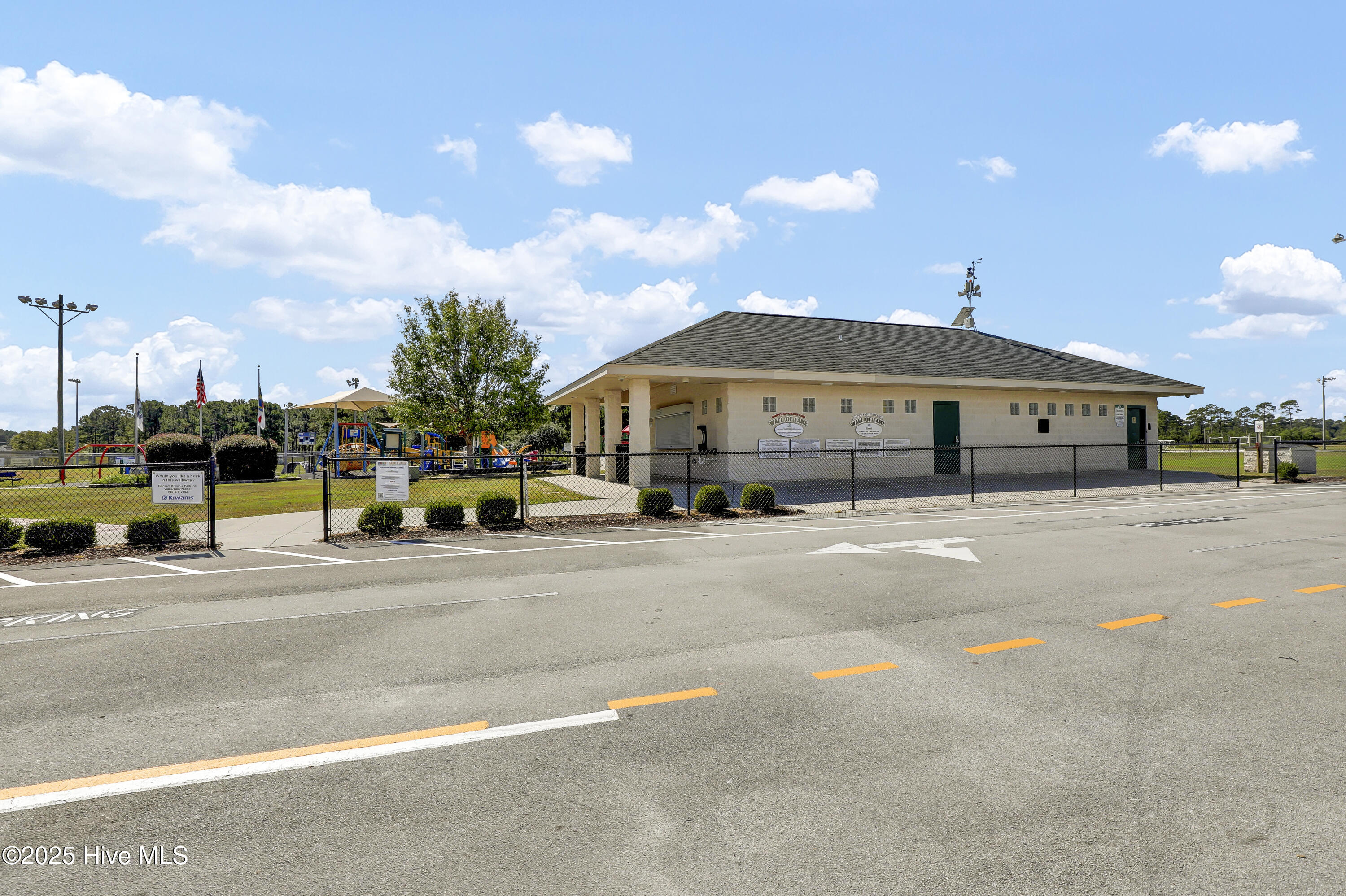 Hampstead, North Carolina, 28443, United States, 3 Bedrooms Bedrooms, ,3 BathroomsBathrooms,Residential,For Sale,1968029