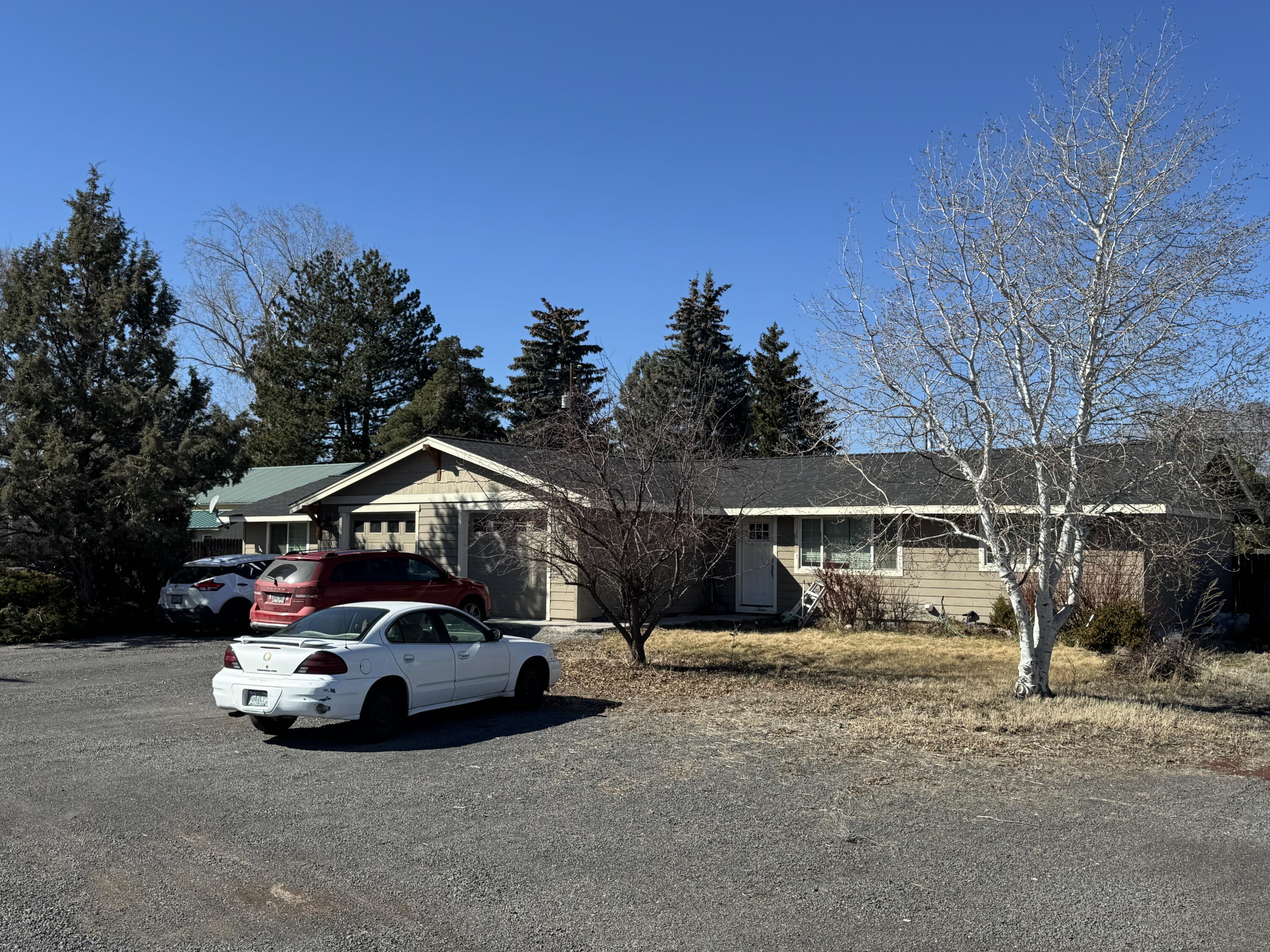 Redmond, Oregon, 97756, United States, ,Residential,For Sale,1930737