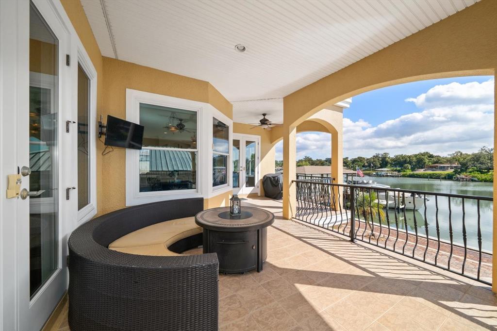 Largo, Florida, 33770, United States, 5 Bedrooms Bedrooms, ,4 BathroomsBathrooms,Residential,For Sale,2002964