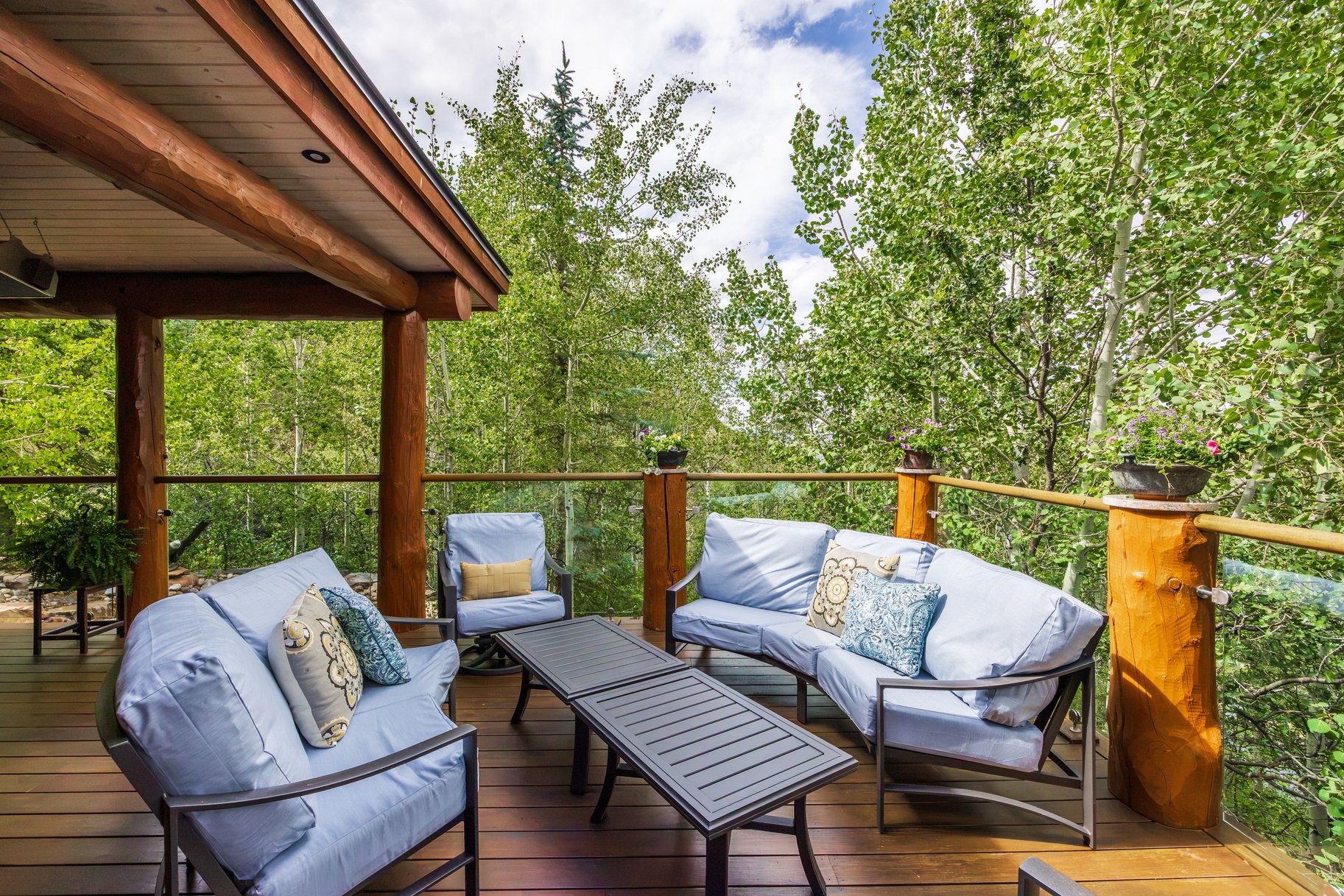  33 ACRE SOULFUL PARK CITY ESTATE WITH GRAND HOME AND GUEST HOUSE - 物件實景