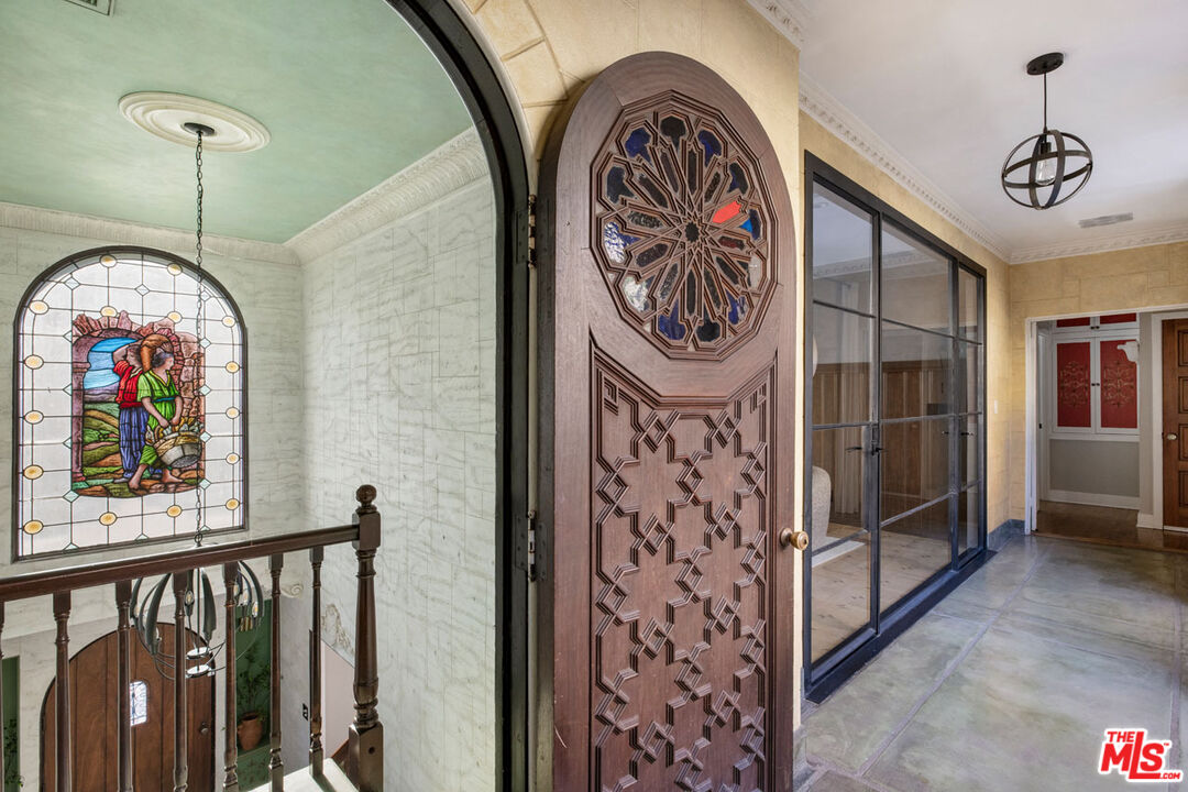 Los Angeles, California, 90065, United States, 5 Bedrooms Bedrooms, ,5 BathroomsBathrooms,Residential,For Sale,1987720