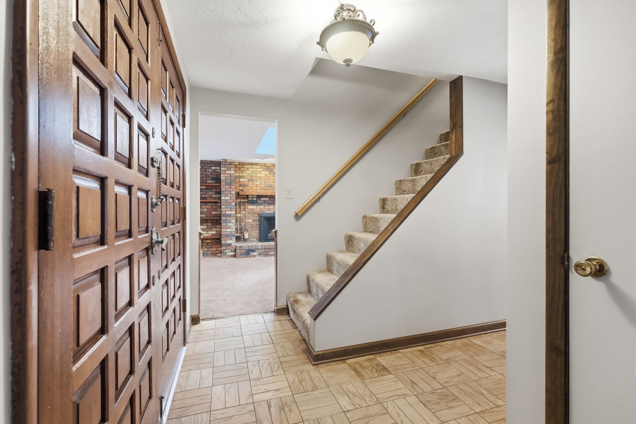  21 West Hillcrest Road, Eighty Four, PA 15330 - 物件實景