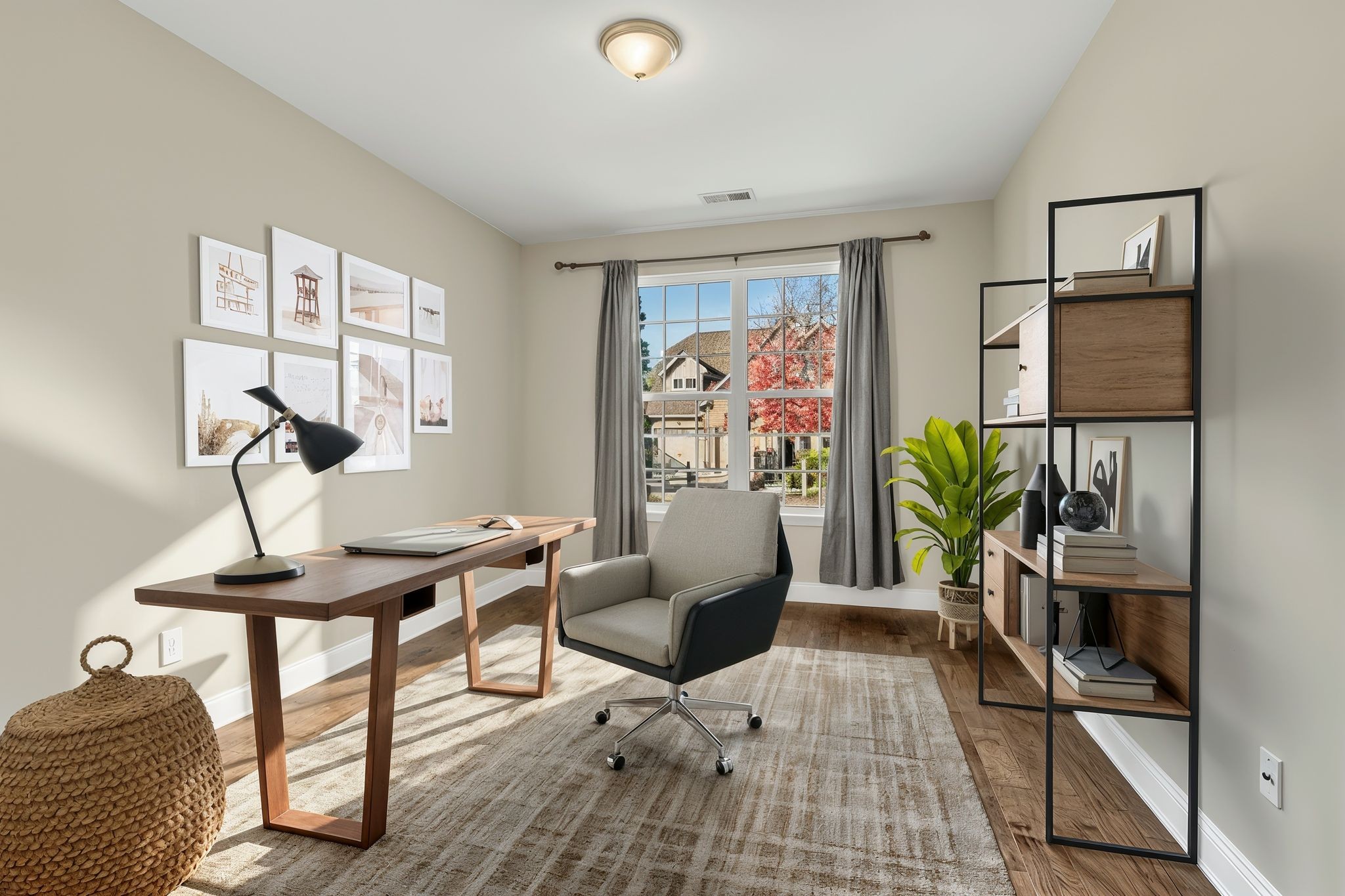 Franklin, Tennessee, 37064, United States, 4 Bedrooms Bedrooms, ,4 BathroomsBathrooms,Residential,For Sale,1989475