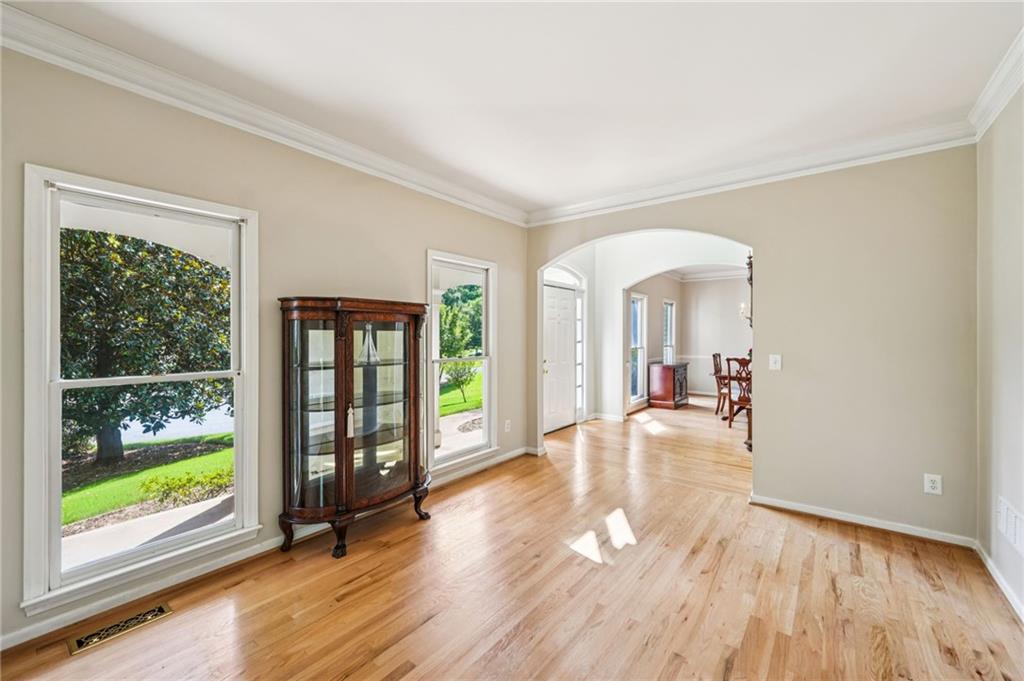 Kennesaw, Georgia, 30144, United States, 5 Bedrooms Bedrooms, ,3 BathroomsBathrooms,Residential,For Sale,1942982
