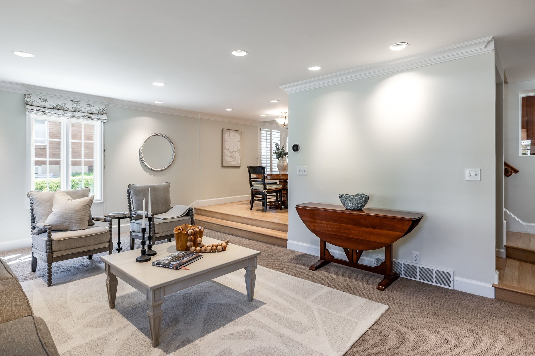  Exceptional Country Club Two-Story - 物件實景