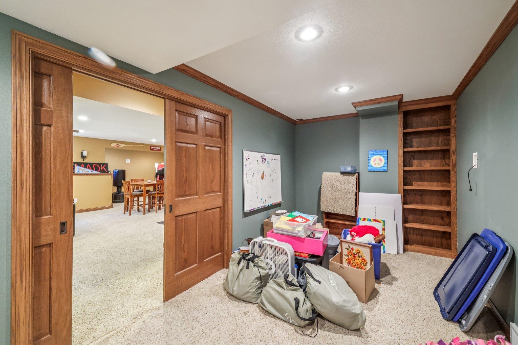 Portage, Wisconsin, 53901, United States, 4 Bedrooms Bedrooms, ,5 BathroomsBathrooms,Residential,For Sale,1976177