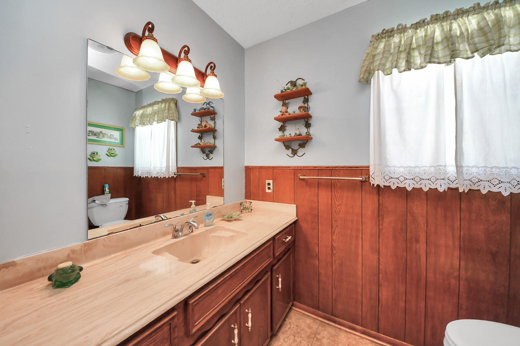 Wallis, Texas, 77485, United States, 3 Bedrooms Bedrooms, ,4 BathroomsBathrooms,Residential,For Sale,1928223