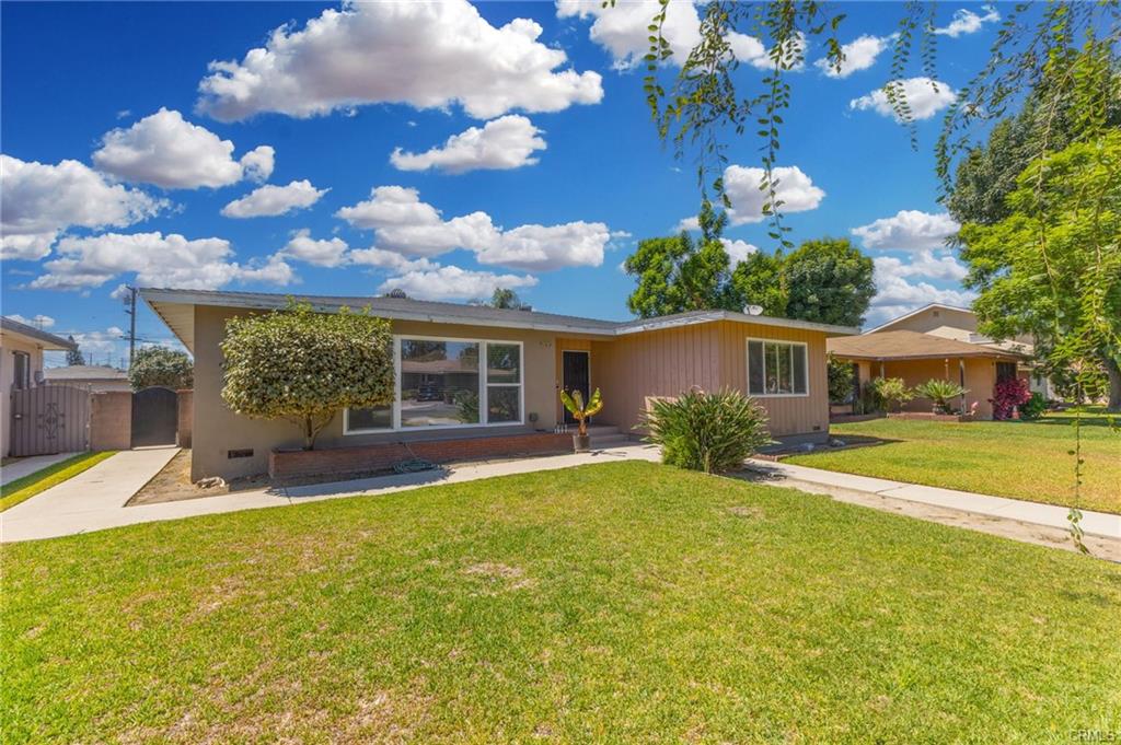 Compton, California, 90221, United States, 3 Bedrooms Bedrooms, ,2 BathroomsBathrooms,Residential,For Sale,1922771