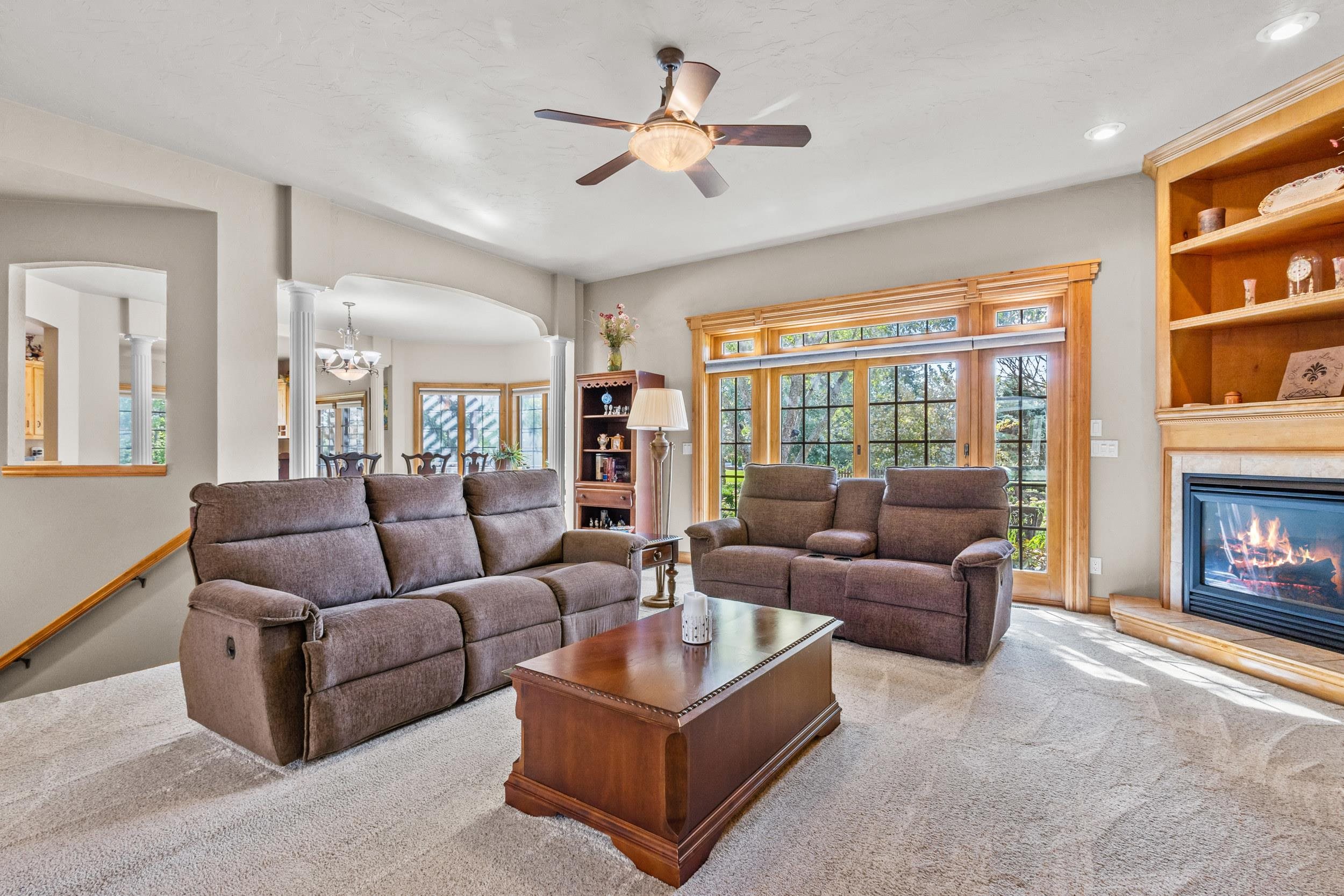 Neenah, Wisconsin, 54956, United States, 3 Bedrooms Bedrooms, ,4 BathroomsBathrooms,Residential,For Sale,1938221