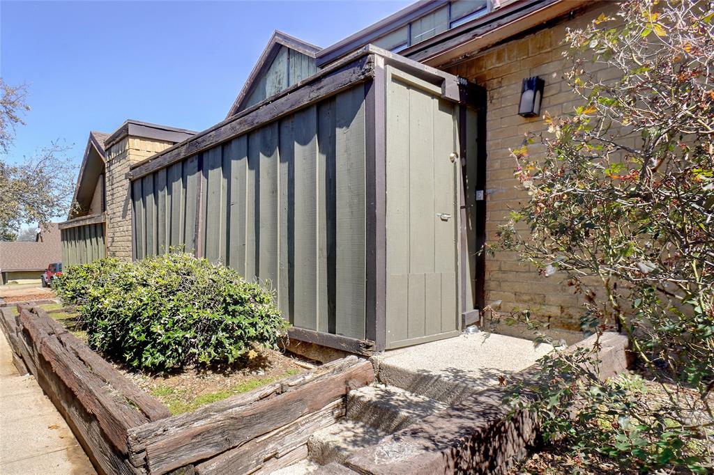 Dallas, Texas, 75236, United States, 23 Bedrooms Bedrooms, ,20 BathroomsBathrooms,Residential,For Sale,1983380