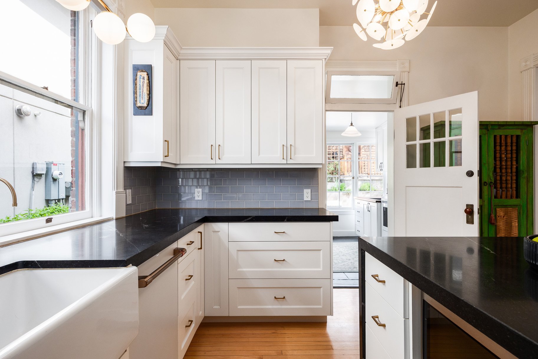  1892 Queen Anne Masterpiece in the Heart of the Avenues - 物件實景