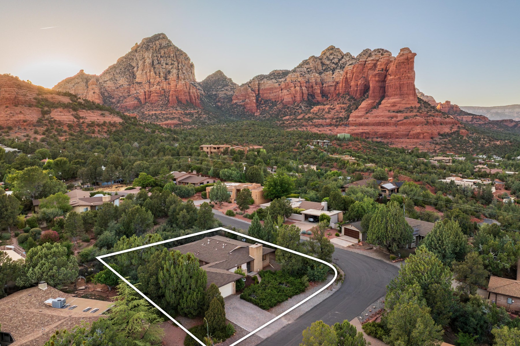  400 Flaming Arrow Way, Sedona, AZ 86336 - 物件實景