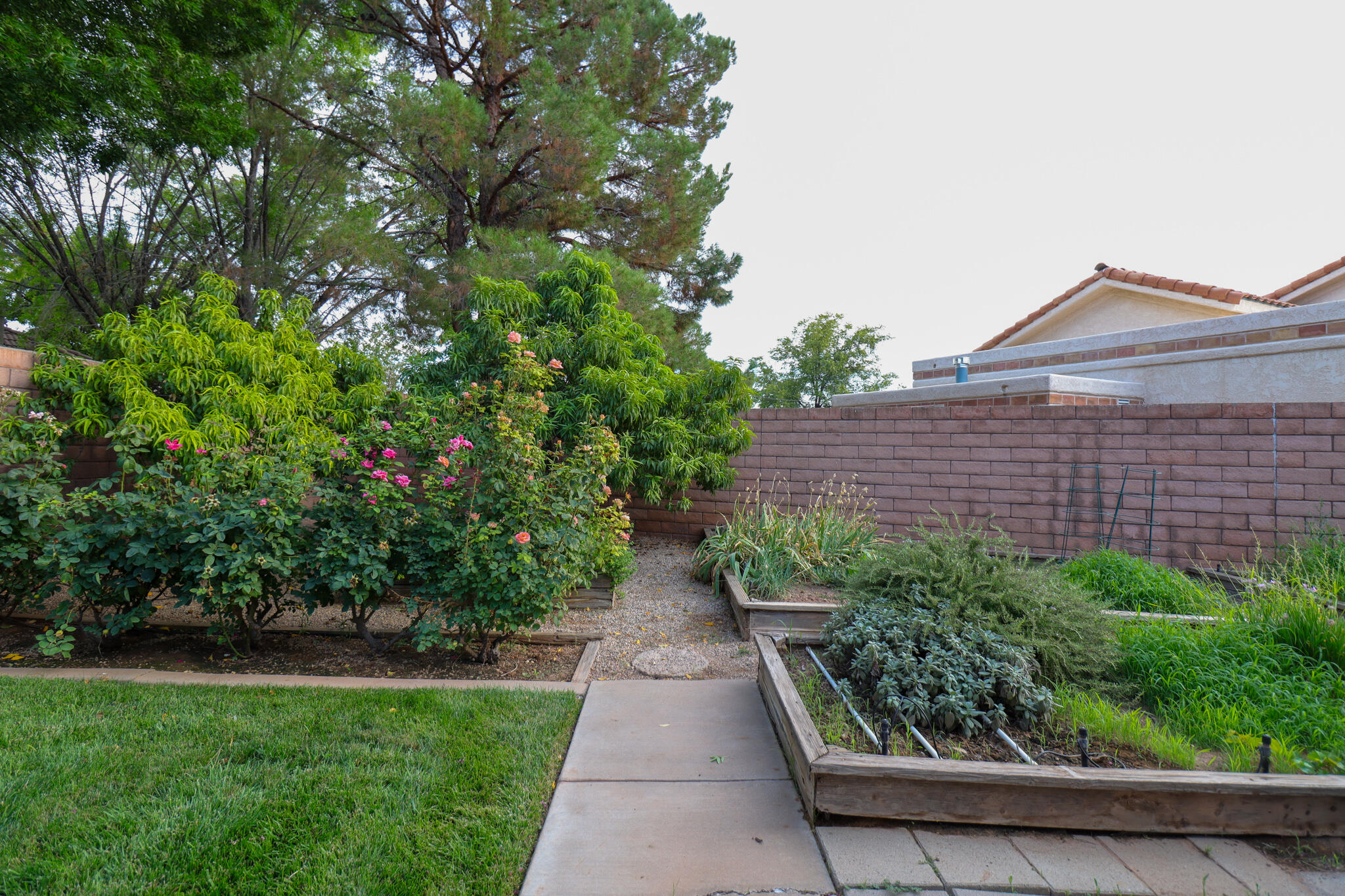 St George, Utah, 84790, United States, 6 Bedrooms Bedrooms, ,Residential,For Sale,1839961