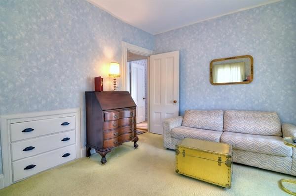 Quincy, Massachusetts, 02169, United States, 4 Bedrooms Bedrooms, ,2 BathroomsBathrooms,Residential,For Sale,1942556