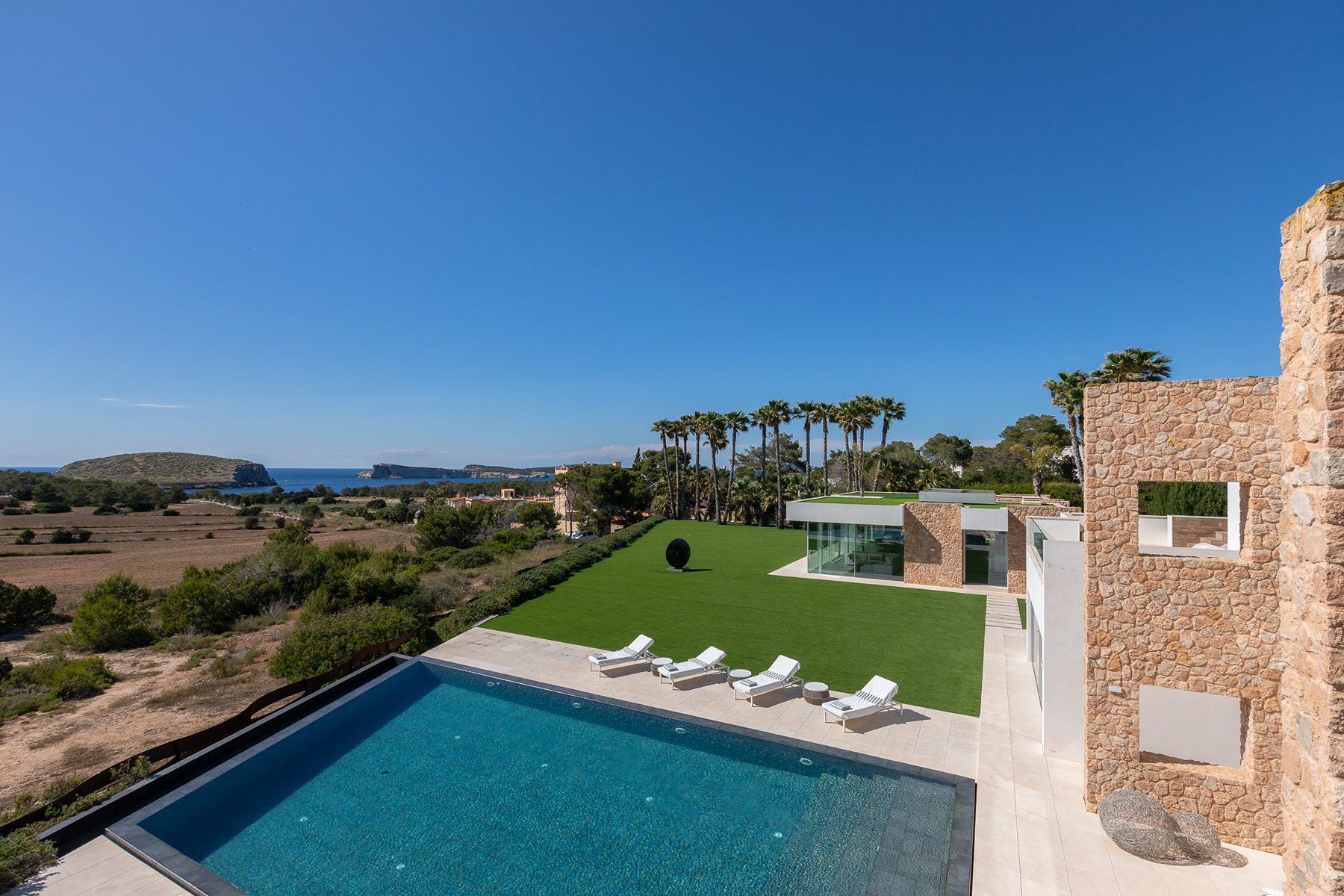  Villa with sea views in Cala Conta, Ibiza - 物件實景