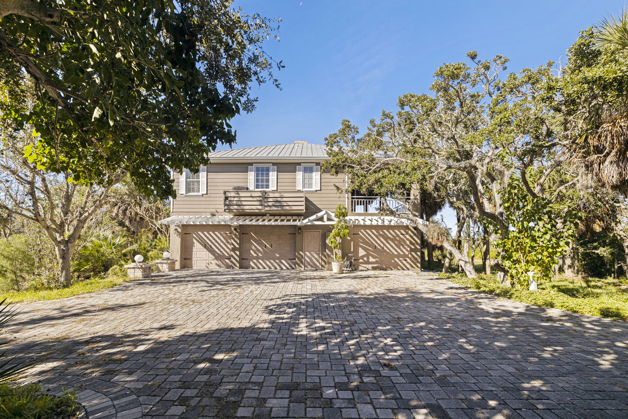 Tierra Verde, Florida, 33715, United States, 4 Bedrooms Bedrooms, ,5 BathroomsBathrooms,Residential,For Sale,1990775