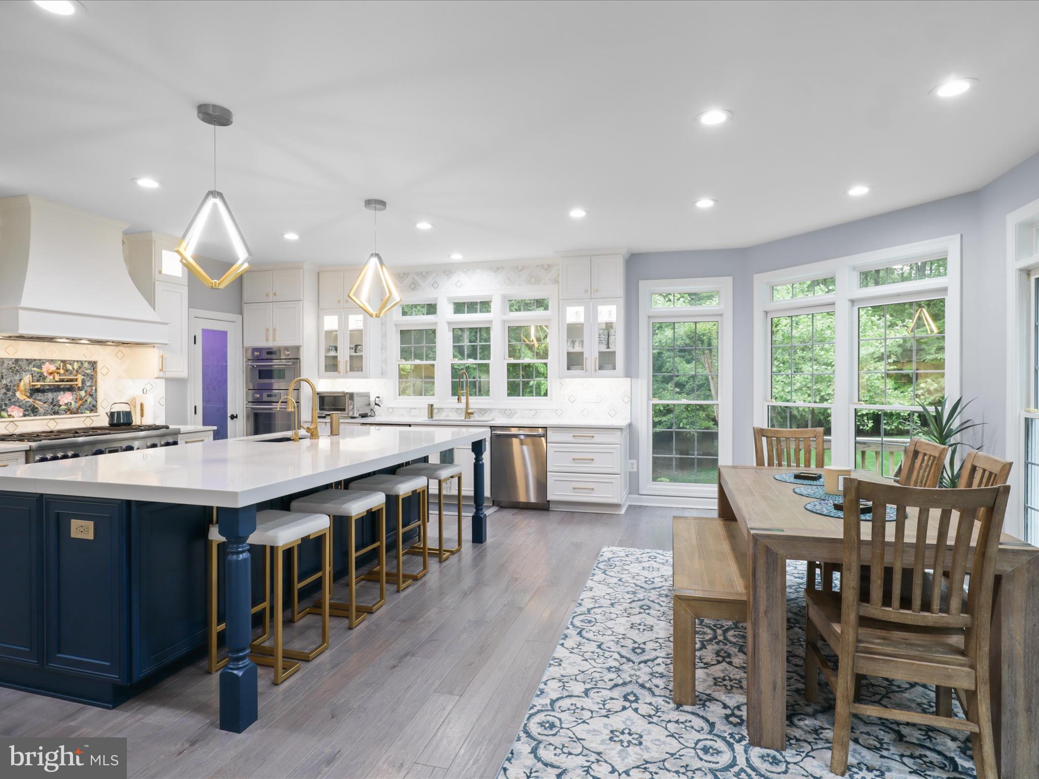 Fairfax Station, Virginia, 22039, United States, 5 Bedrooms Bedrooms, ,6 BathroomsBathrooms,Residential,For Sale,1810572