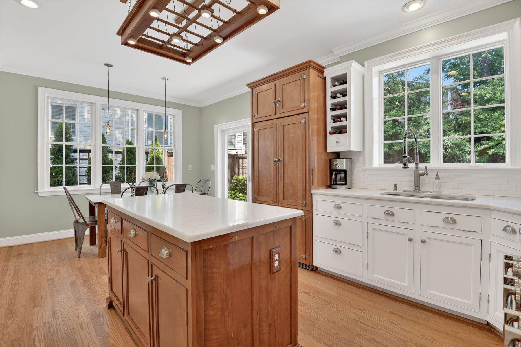  5909 Madawaska Road, Bethesda, MD, 20816 - 物件實景
