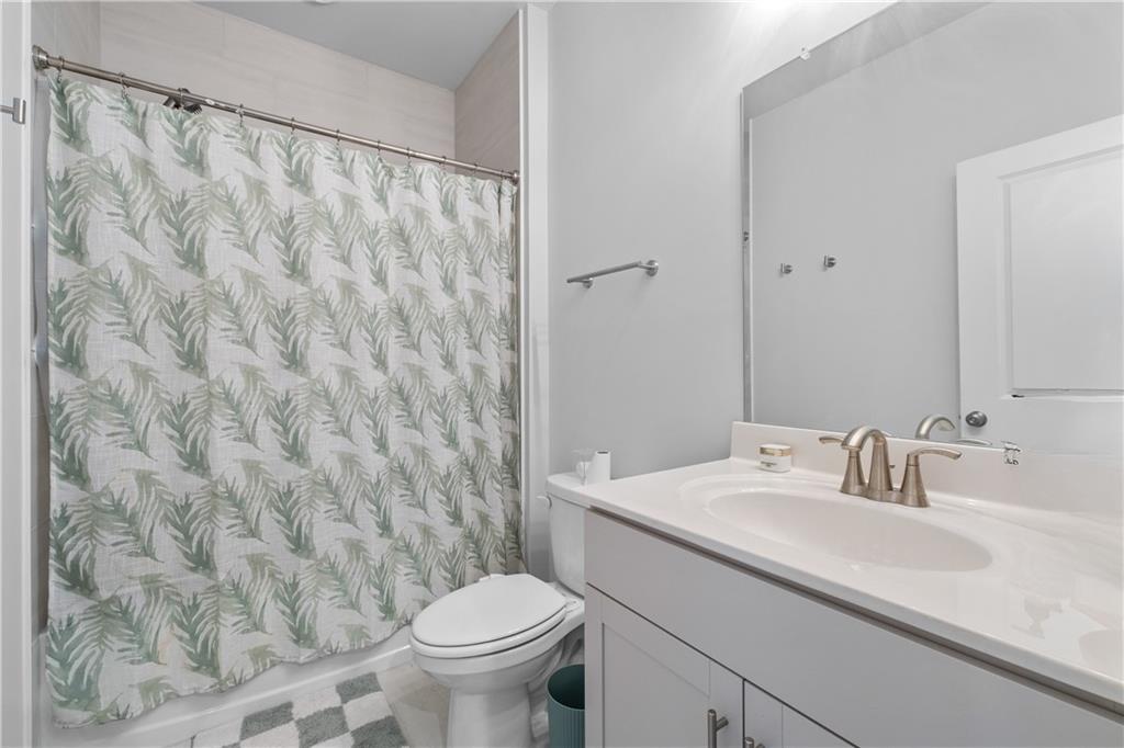 Woodstock, Georgia, 30189, United States, 3 Bedrooms Bedrooms, ,4 BathroomsBathrooms,Residential,For Sale,1848649