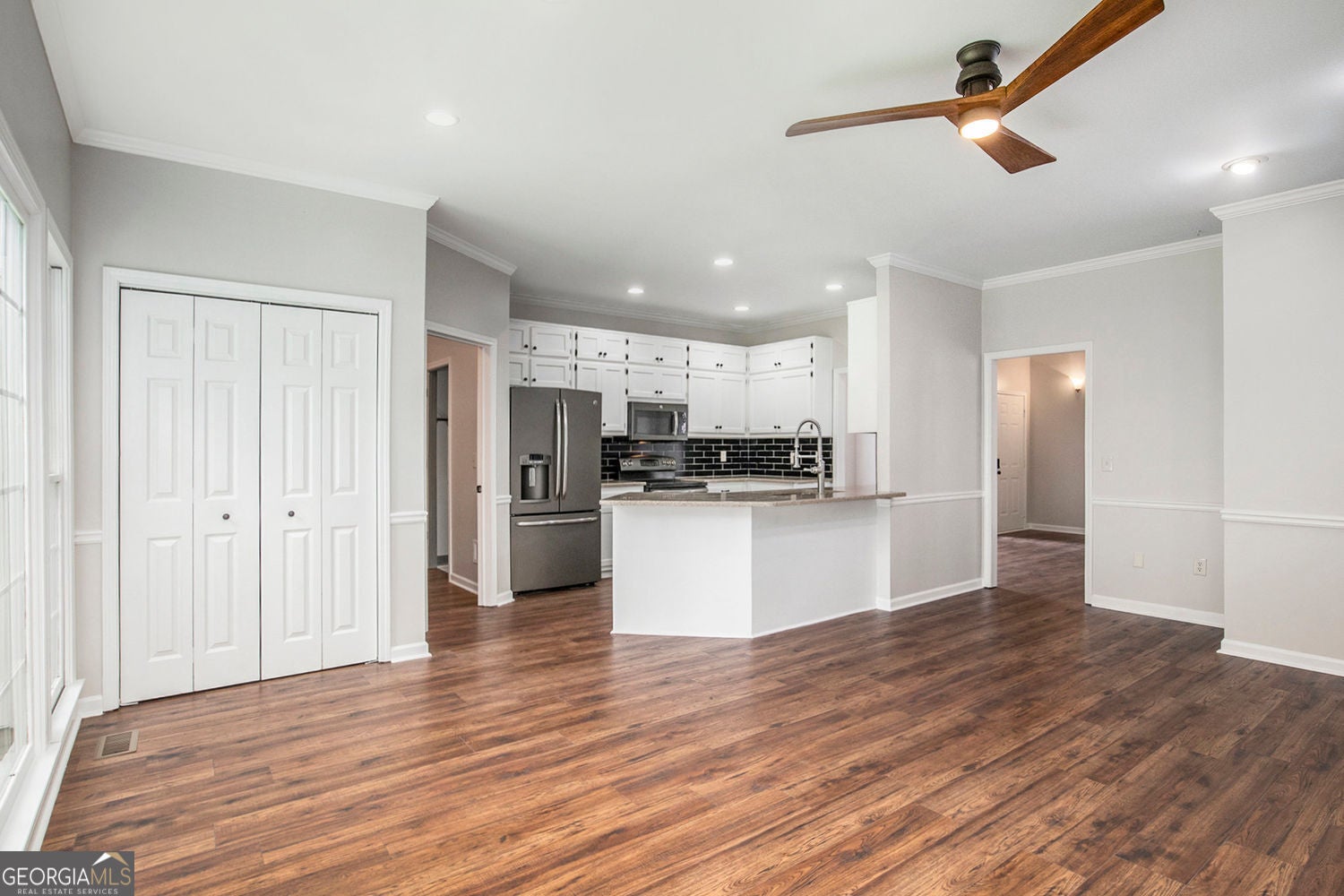 Cumming, Georgia, 30041, United States, 4 Bedrooms Bedrooms, ,3 BathroomsBathrooms,Residential,For Sale,1909669