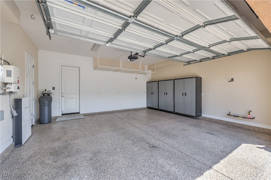 Las Vegas, Nevada, 89138, United States, 4 Bedrooms Bedrooms, ,2 BathroomsBathrooms,Residential,For Sale,1942321