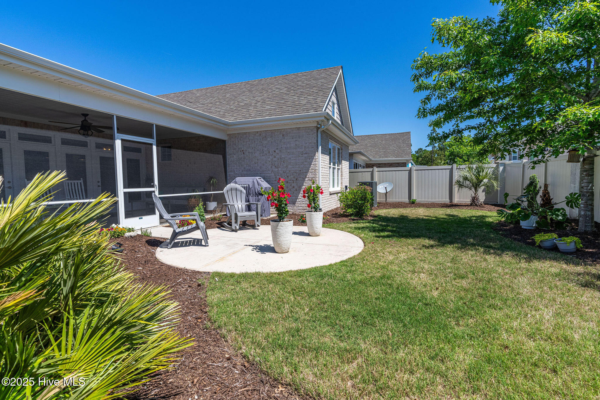 Leland, North Carolina, 28451, United States, 3 Bedrooms Bedrooms, ,4 BathroomsBathrooms,Residential,For Sale,1793560
