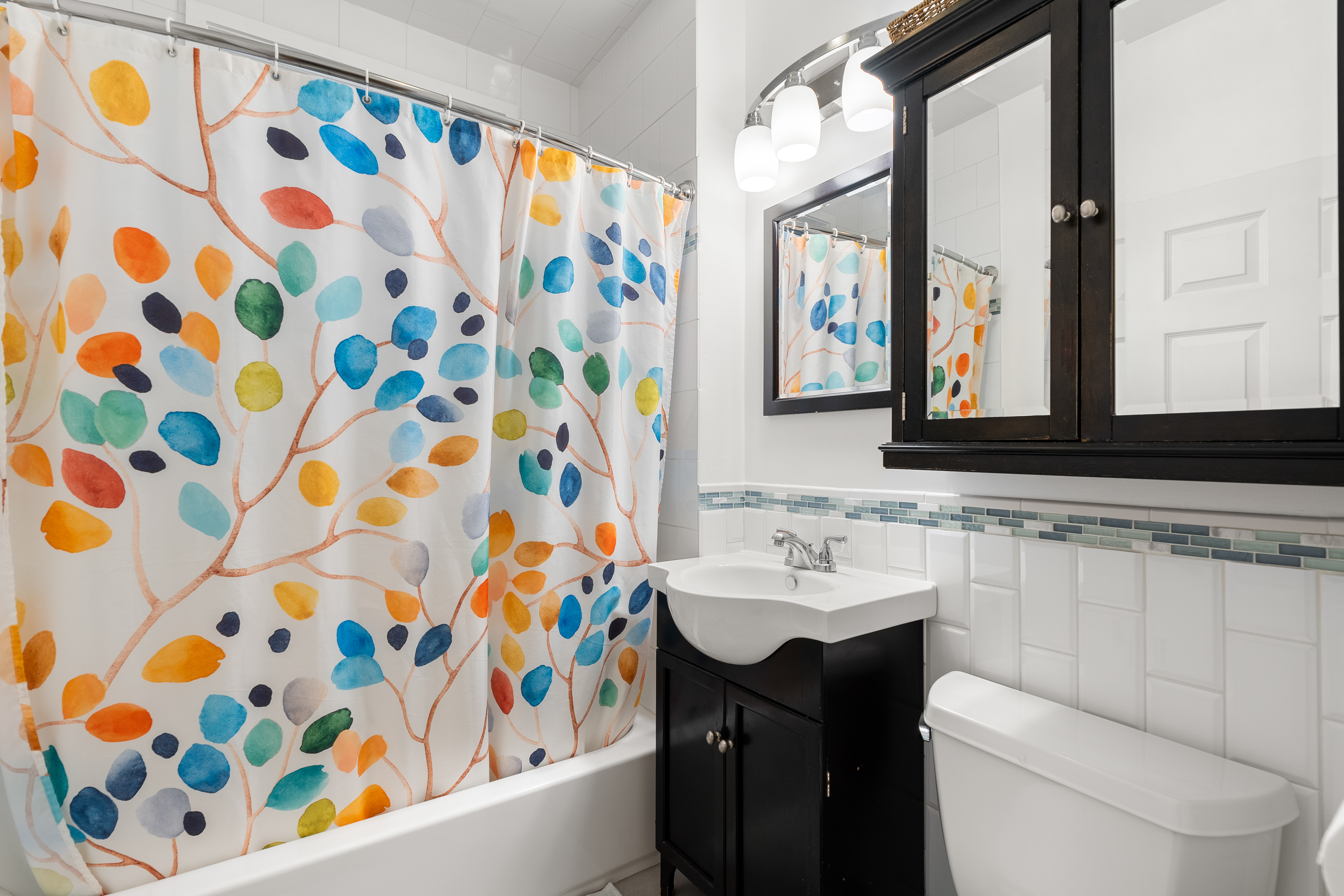  5-7 Locke Street, Arlington, MA, 02476 - 物件實景