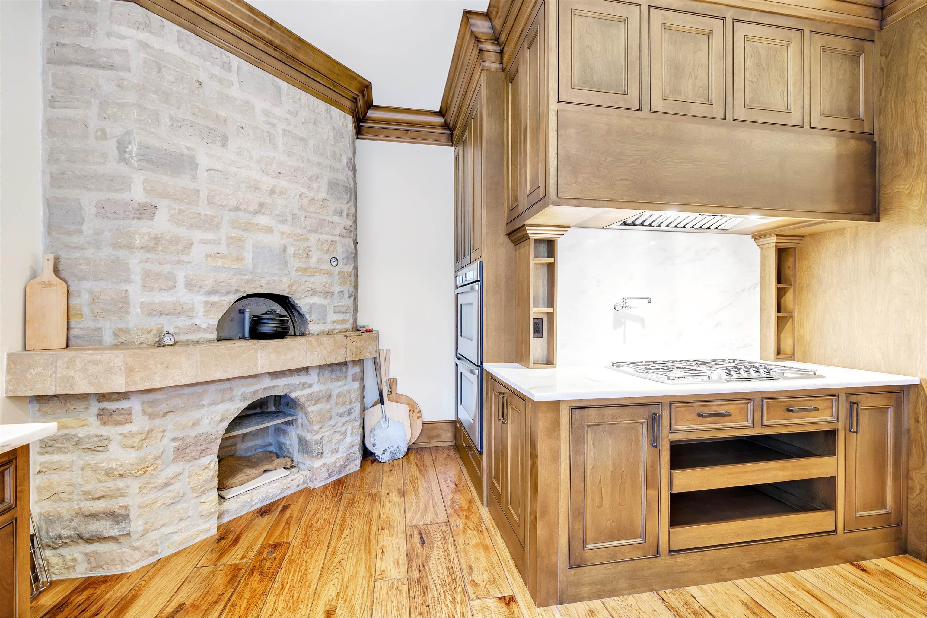 HOBART, Wisconsin, 54155, United States, 4 Bedrooms Bedrooms, ,7 BathroomsBathrooms,Residential,For Sale,1991559