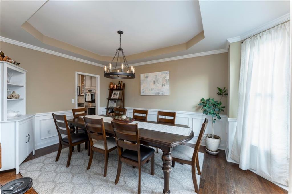 Marietta, Georgia, 30064, United States, 5 Bedrooms Bedrooms, ,5 BathroomsBathrooms,Residential,For Sale,2003371