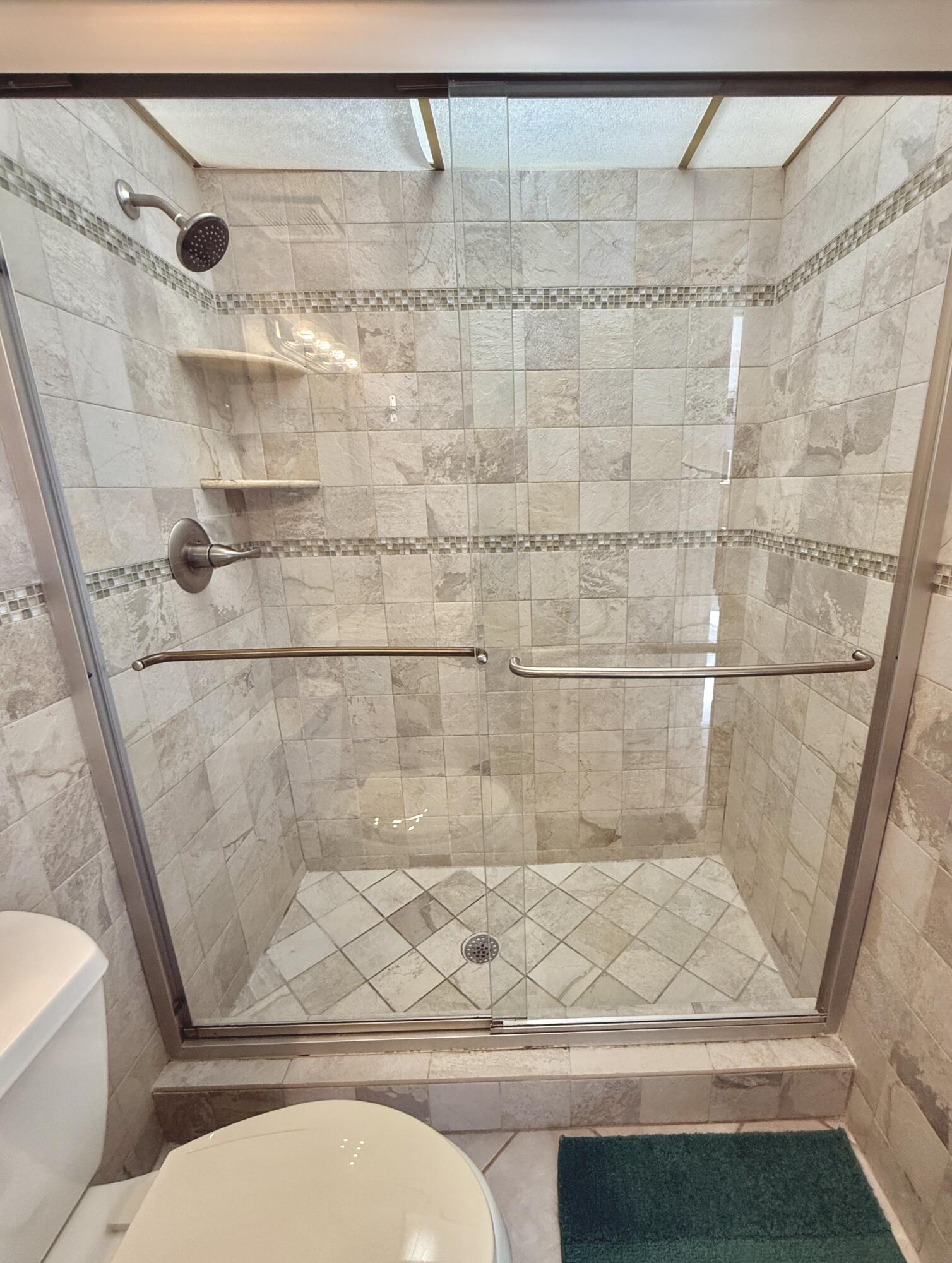 KEY LARGO, Florida, 33037, United States, 2 Bedrooms Bedrooms, ,2 BathroomsBathrooms,Residential,For Sale,1995585