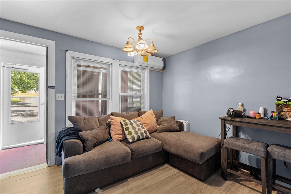 Fitchburg, Massachusetts, 01420, United States, 9 Bedrooms Bedrooms, ,3 BathroomsBathrooms,Residential,For Sale,1927899