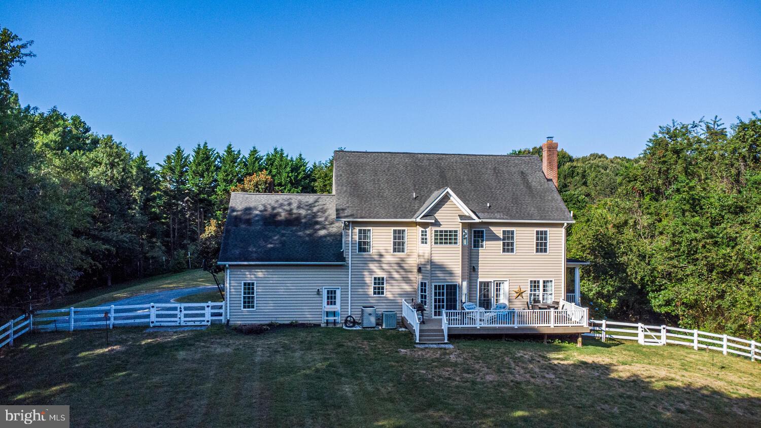 Newburg, Maryland, 20664, United States, 4 Bedrooms Bedrooms, ,3 BathroomsBathrooms,Residential,For Sale,1936989