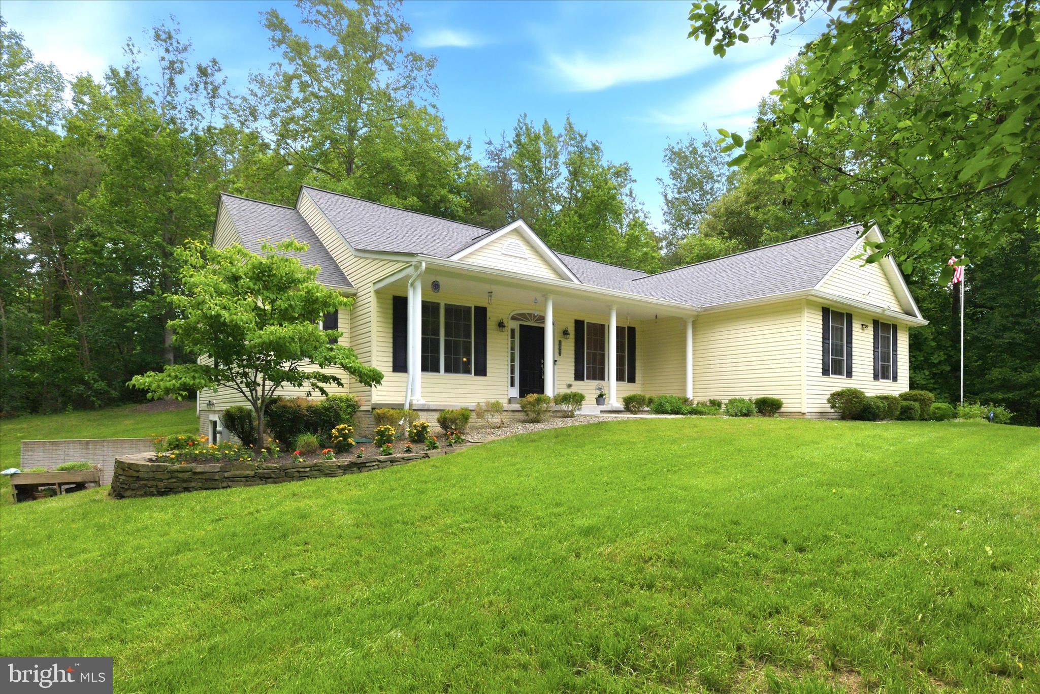 Hughesville, Maryland, 20637, United States, 3 Bedrooms Bedrooms, ,2 BathroomsBathrooms,Residential,For Sale,2049068
