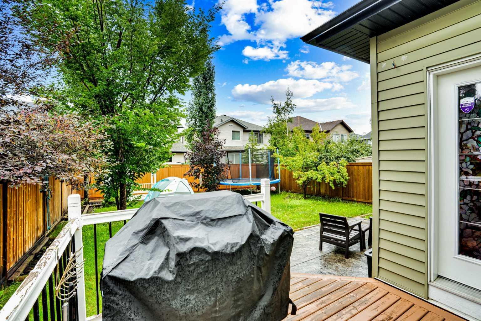 CALGARY, Alberta, T2X 0J7, CA, 3 Bedrooms Bedrooms, ,3 BathroomsBathrooms,Residential,For Sale,1906962
