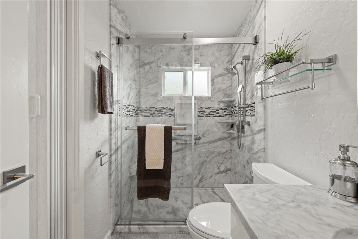 Castro Valley, California, 94546, United States, 4 Bedrooms Bedrooms, ,3 BathroomsBathrooms,Residential,For Sale,1989178