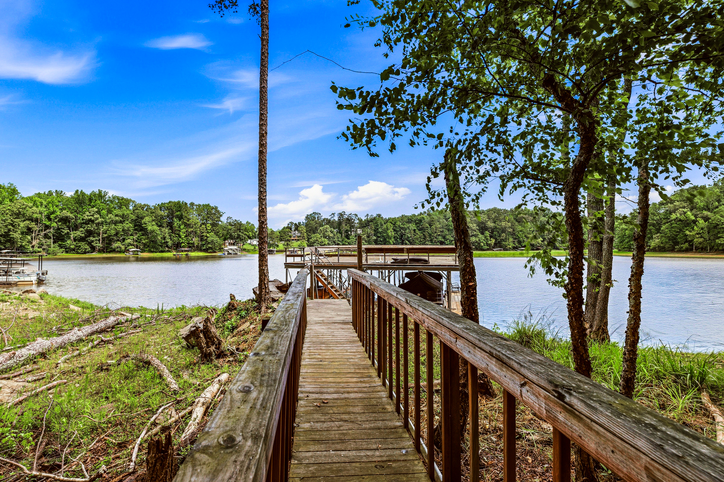  Private Lake Lanier Retreat - 物件實景