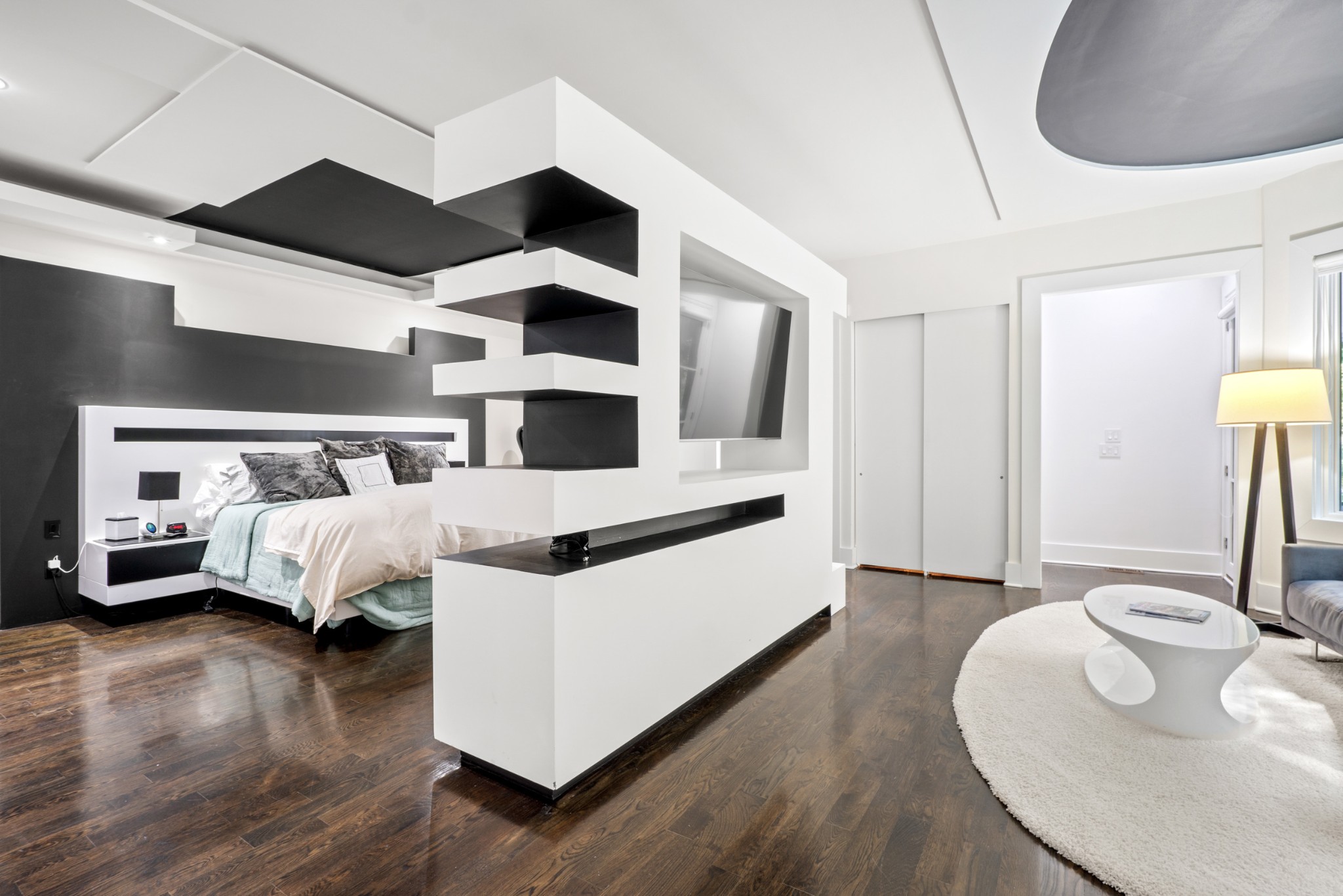 Nashville, Tennessee, 37215, United States, 5 Bedrooms Bedrooms, ,11 BathroomsBathrooms,Residential,For Sale,1997192