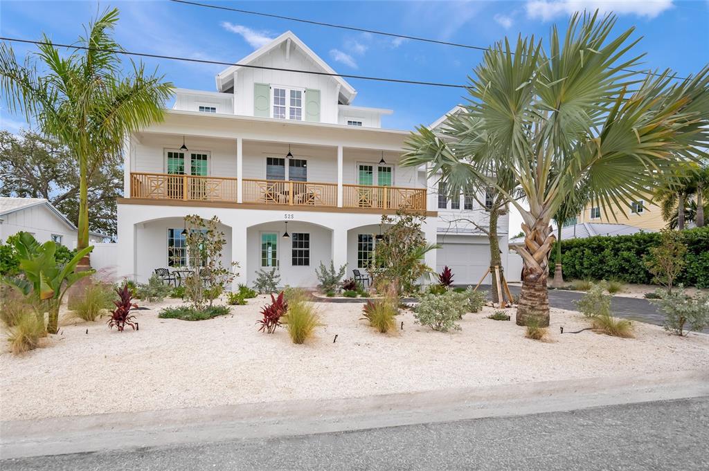 Holmes Beach, Florida, 34217, United States, 4 Bedrooms Bedrooms, ,6 BathroomsBathrooms,Residential,For Sale,1989554