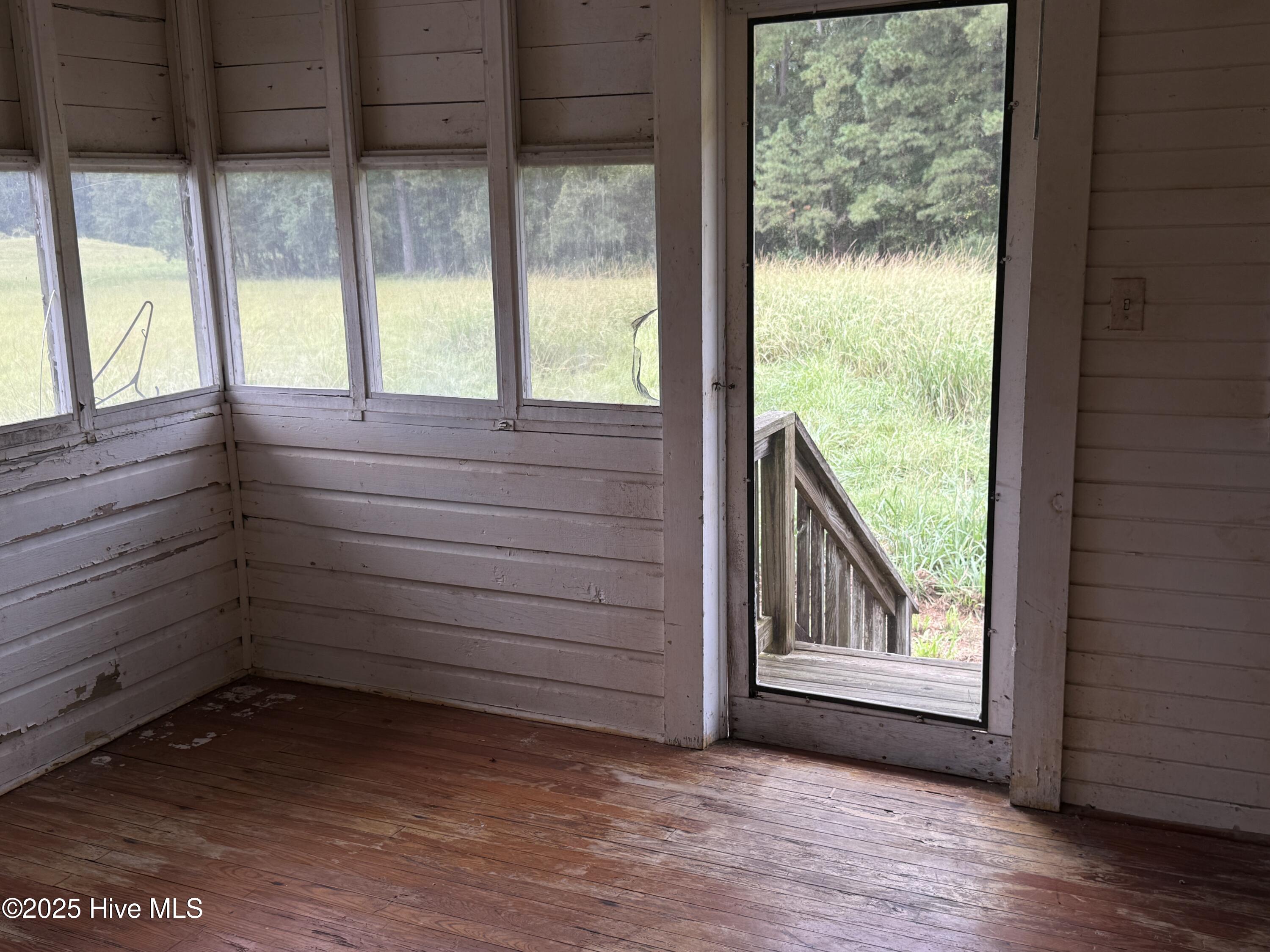 Harrells, North Carolina, 28444, United States, 4 Bedrooms Bedrooms, ,5 BathroomsBathrooms,Residential,For Sale,1955084