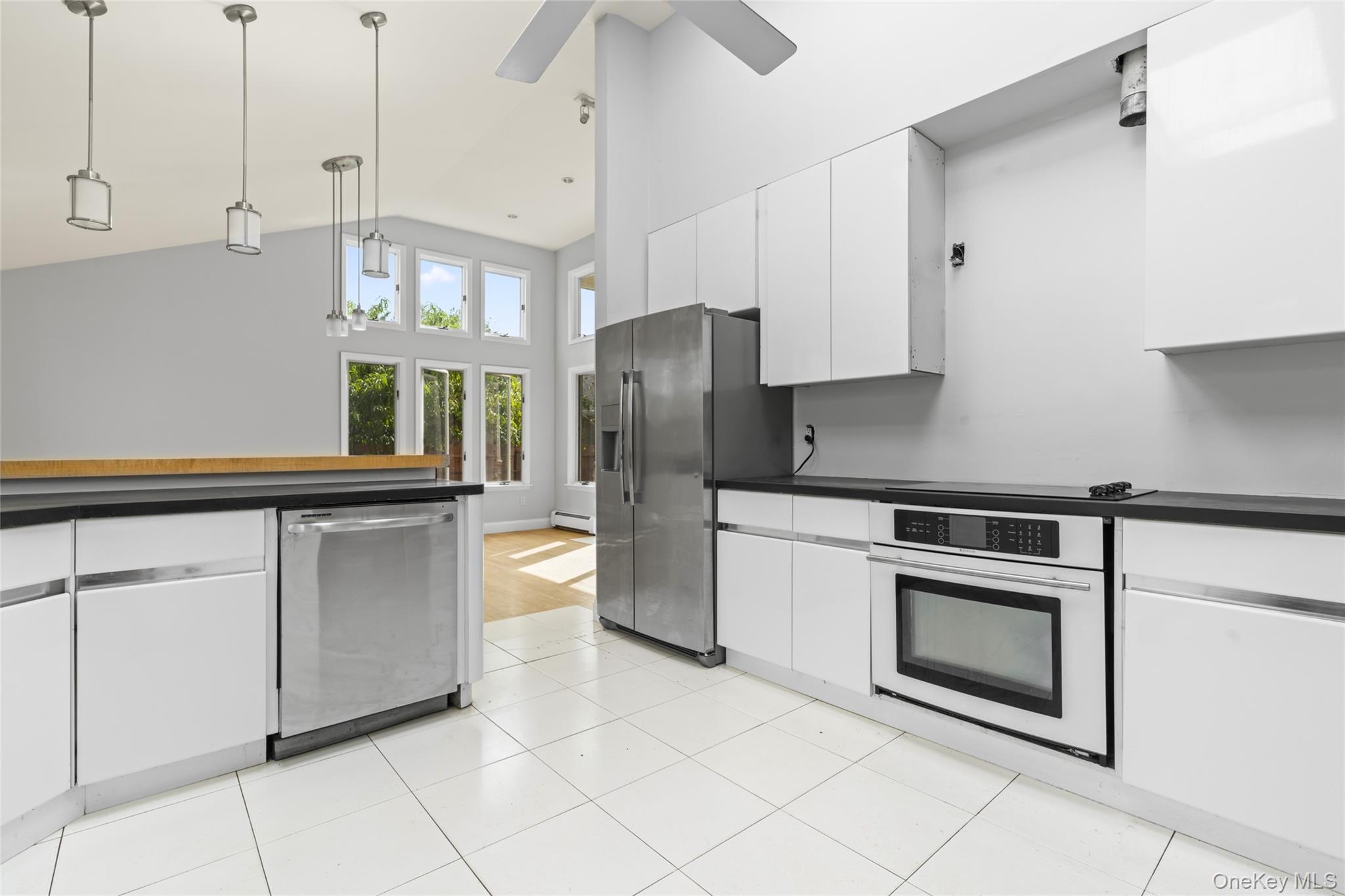 East Patchogue, New York, 11772, United States, 3 Bedrooms Bedrooms, ,2 BathroomsBathrooms,Residential,For Sale,1902442