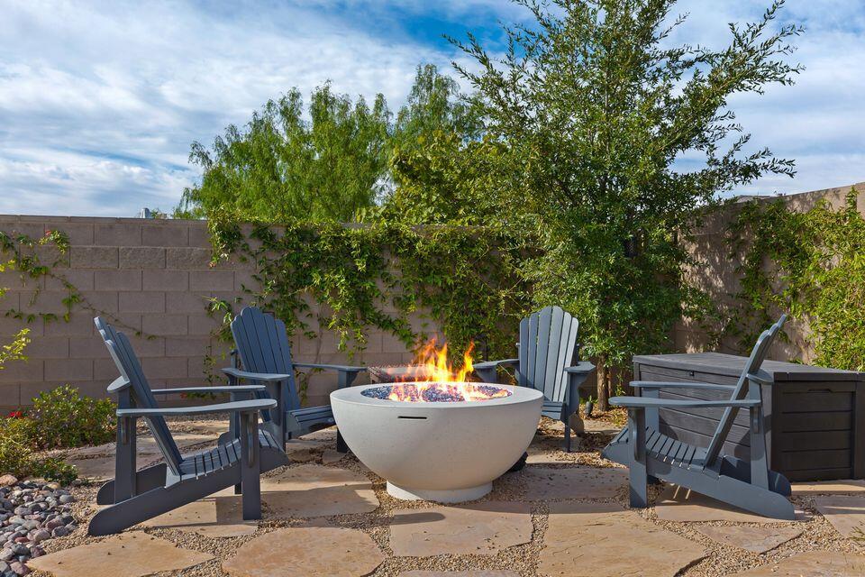 Washington, Utah, 84780, United States, 4 Bedrooms Bedrooms, ,5 BathroomsBathrooms,Residential,For Sale,2009663