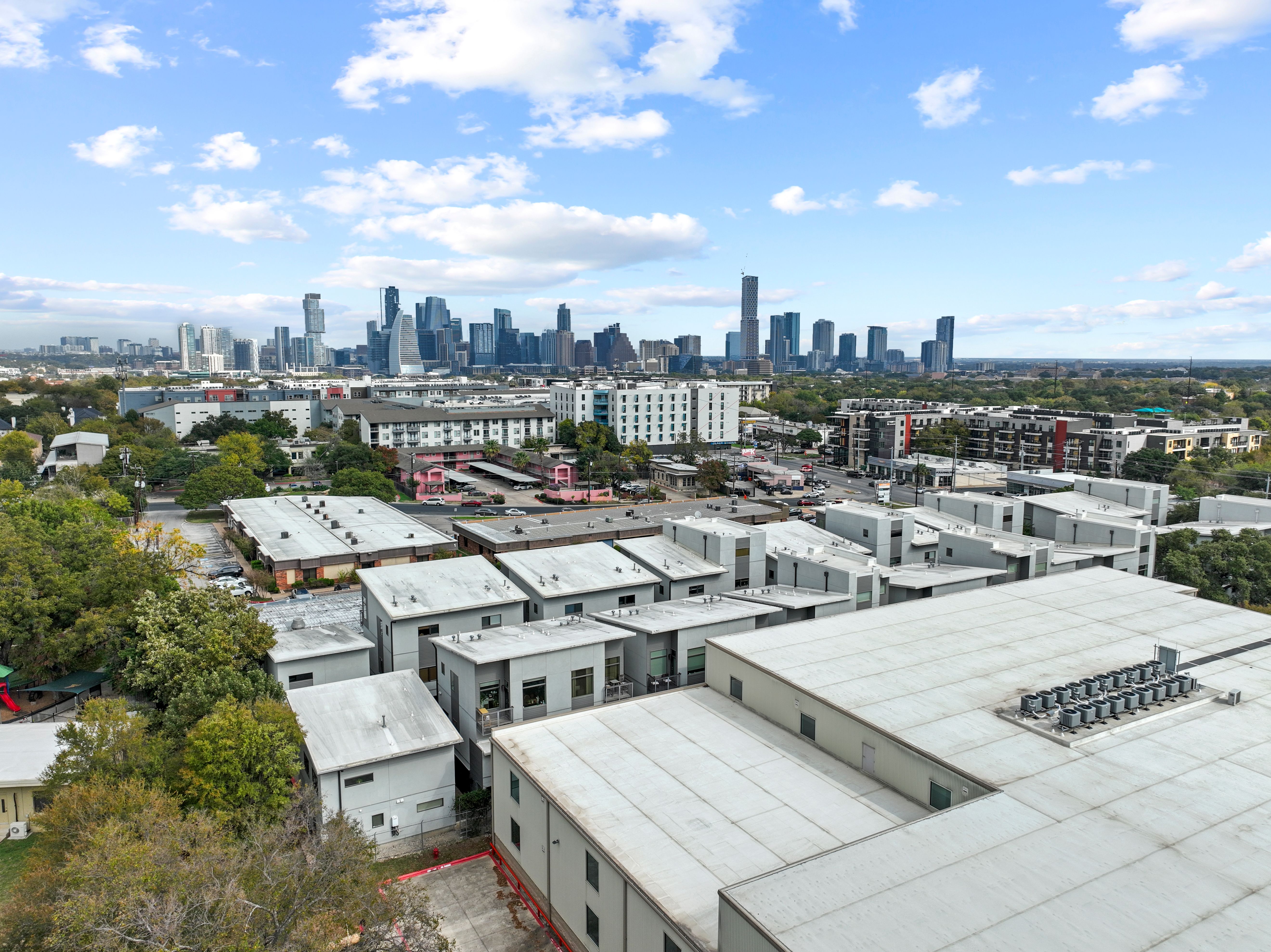  Prime Location with Skyline View - 物件實景