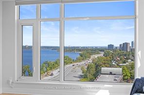 Ottawa, Ontario, K2A 1R8, CA, 2 Bedrooms Bedrooms, ,2 BathroomsBathrooms,Residential,For Sale,1989135