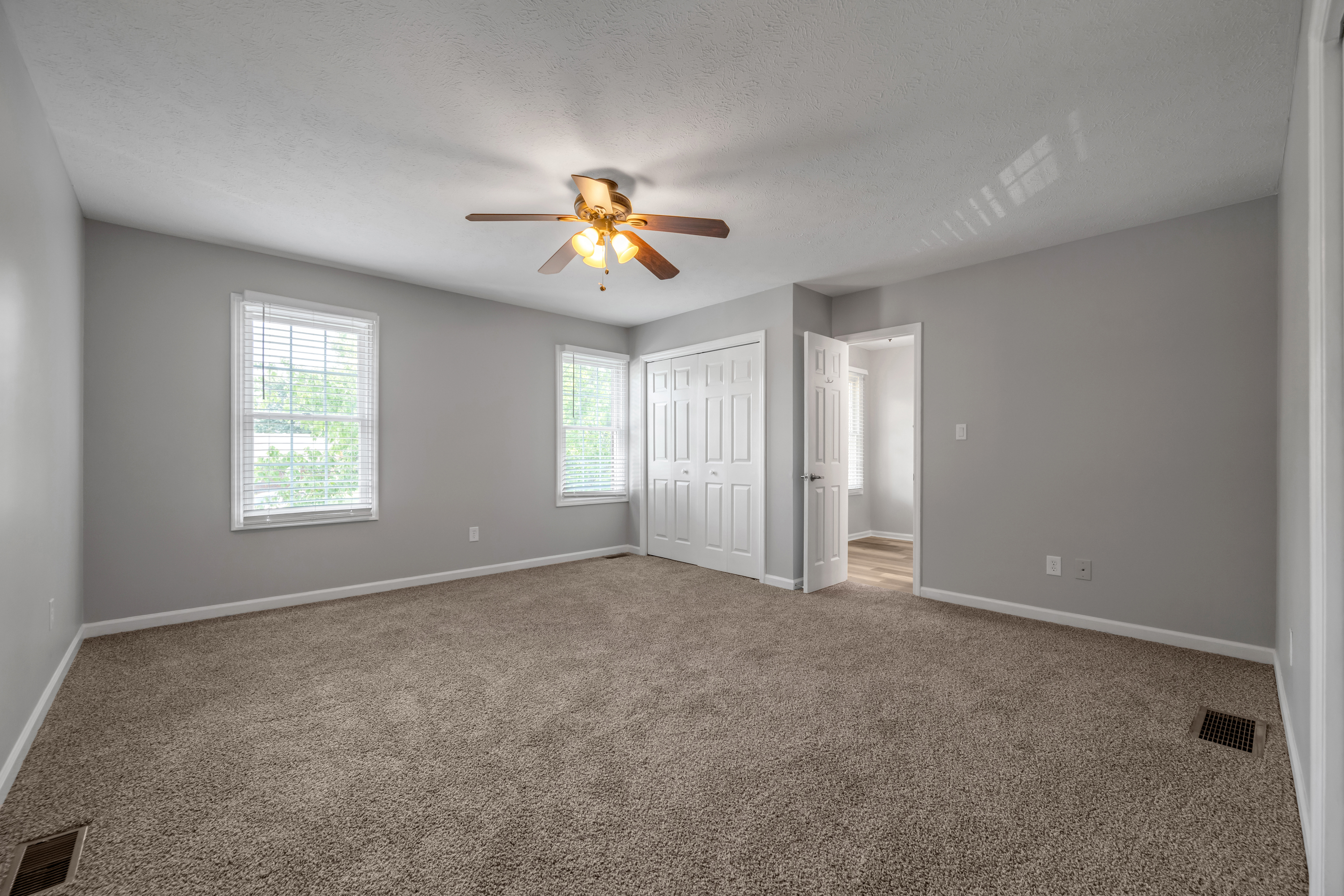  2806 Kasey Court - 物件實景